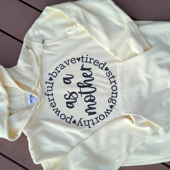 Mom hoodie size small NWT - Picture 2 of 3